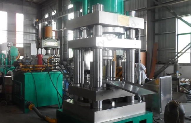 Hydraulic-Tablet-Press-03